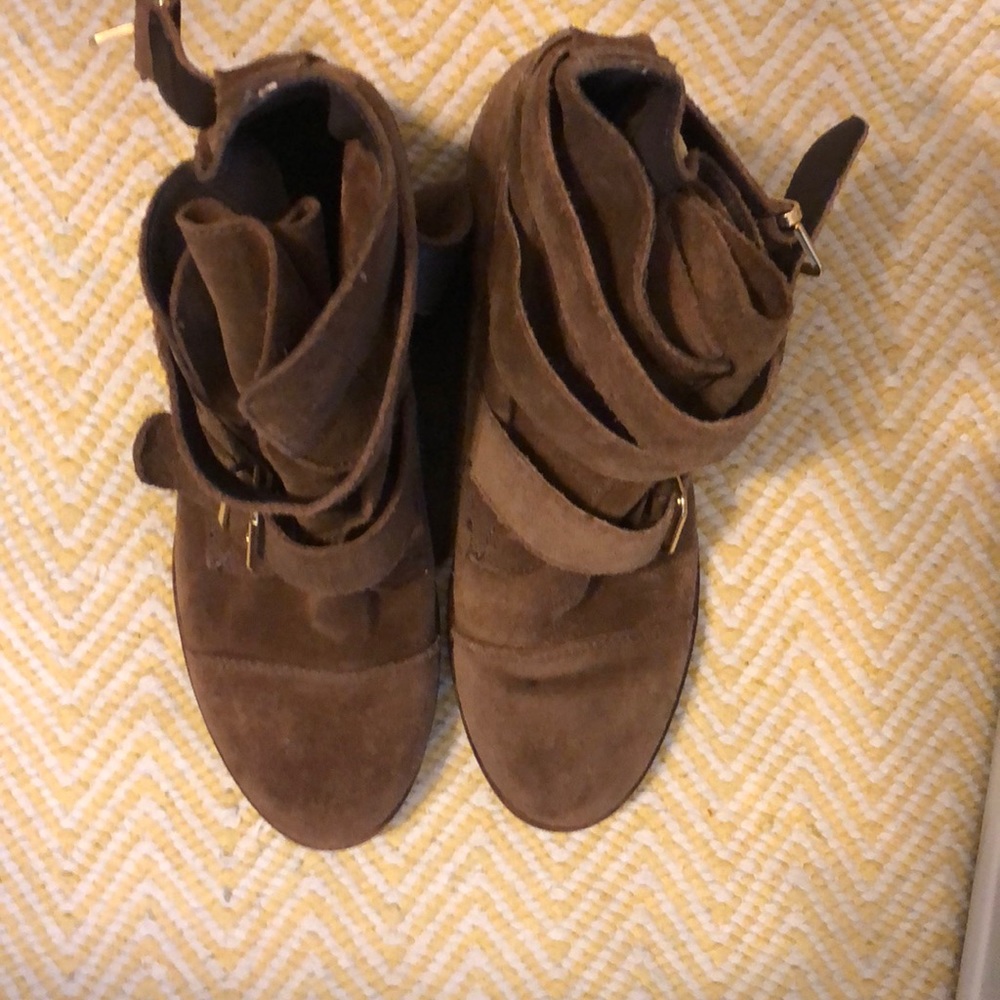 Suede Aldo boots size 8.5